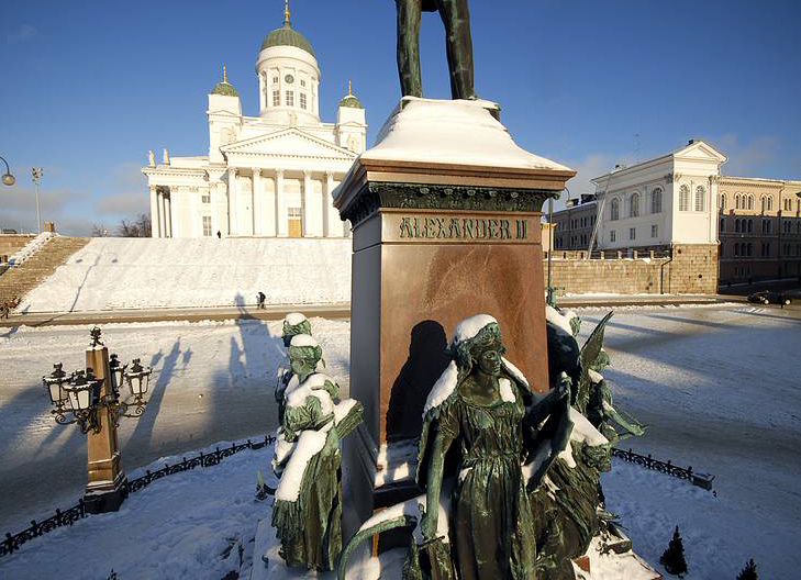 Helsinki Senat Square_Visit Finalnd